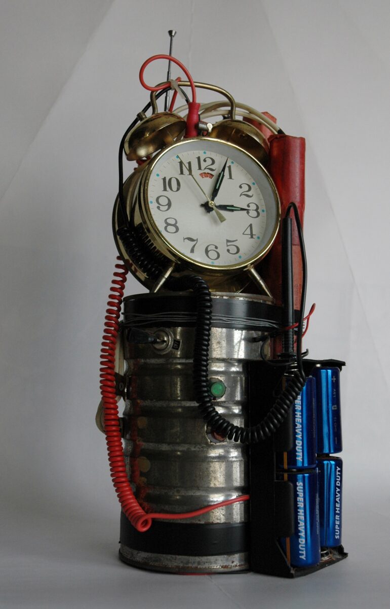 "JUMP" Réplique d'une bombe artisanale