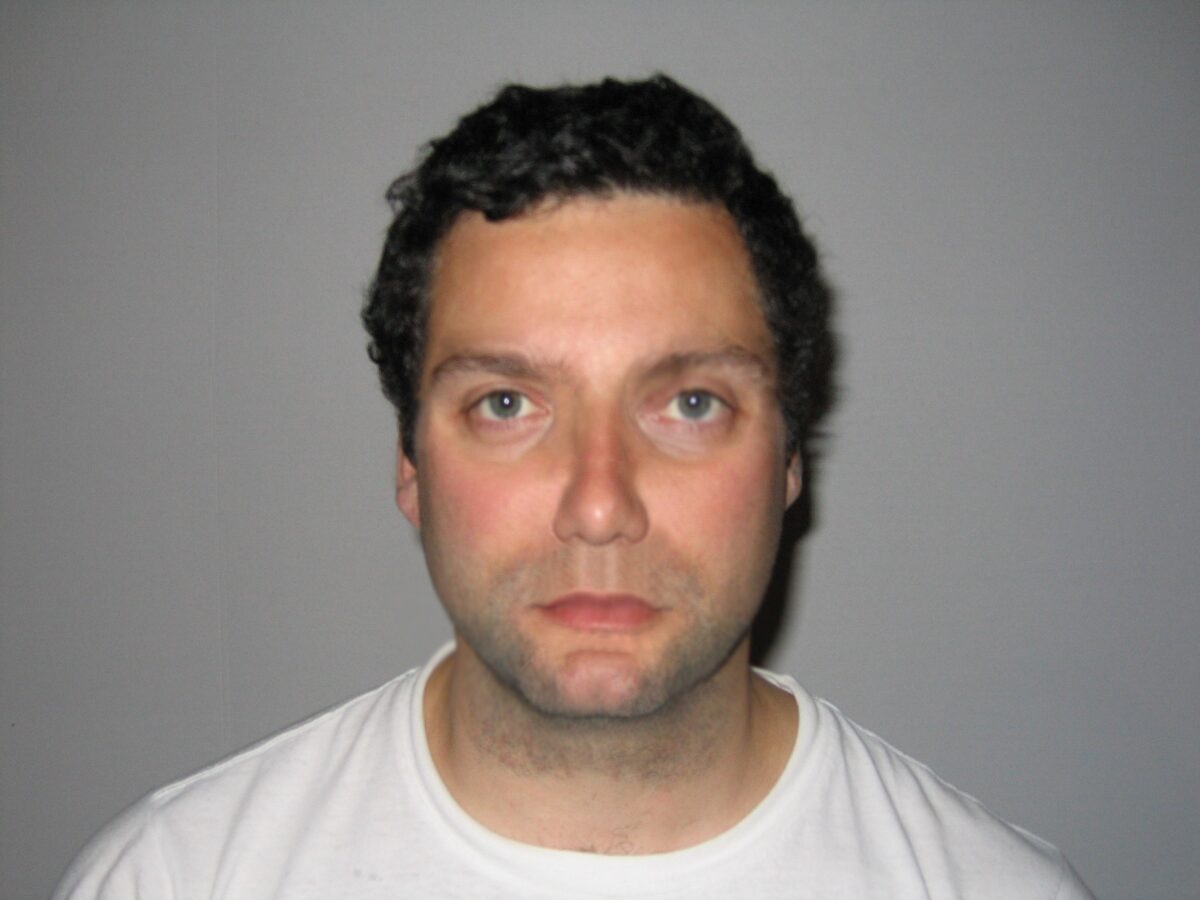 Perfect - Profil  - Collectif Taupe